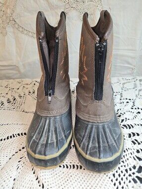Polar Edge Youth Western Flair Zipper Duck Boots, Insulated, Waterproof, Youth 6